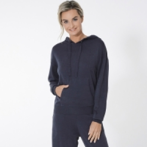Damen-Freizeit-Pullover mit Kapuze 10.00 €