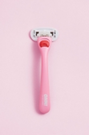 Rasierer 7.99 €