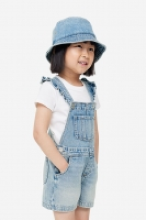 Latzshorts aus Denim 25.99 €