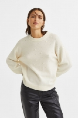 Pullover mit Perlen 7.99 €