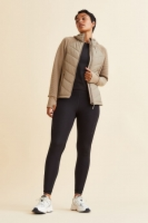 Wattierte Jacke mit Kapuze 23.99 €