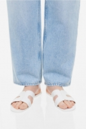 Pantoletten 8.99&nbsp;&euro;