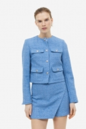 Jacke aus Strukturstoff 10.99 €