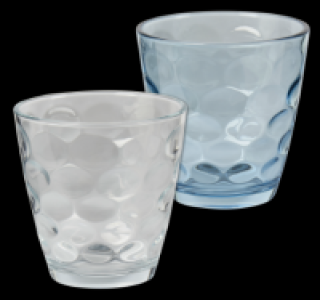 Farbiges ­Trinkglas