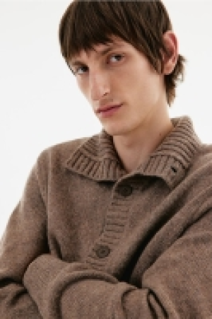 Cardigan mit Trichterkragen in Regular Fit 49.99 €