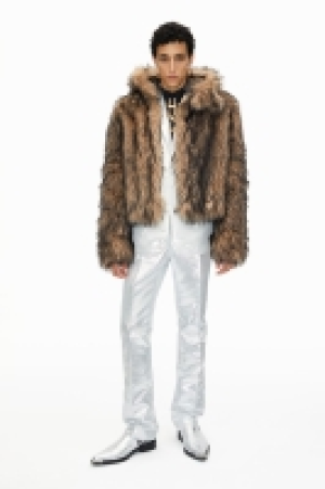 HM  Flauschige Kapuzenjacke