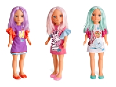 Nancy COLORS - Trend Puppe, mit farbigem Haar
