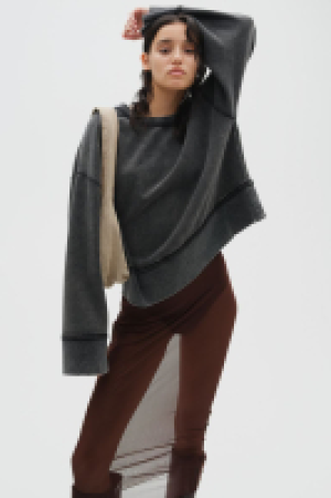 Oversized Sweatshirt 30.99 €