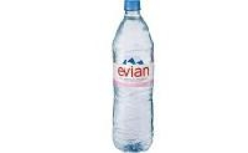Evian natürliches Mineralwasser 0.69 €