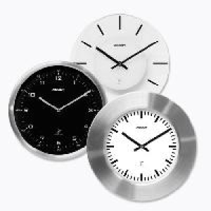 Funkwanduhr 12.99&nbsp;&euro;