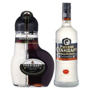 Russian Standard Vodka oder Sheridans Double Liqueur