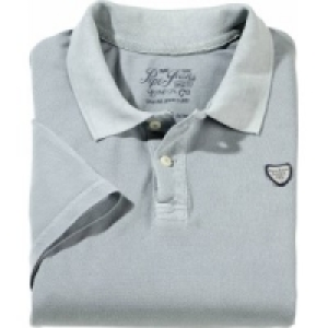 Marken Poloshirt 1)