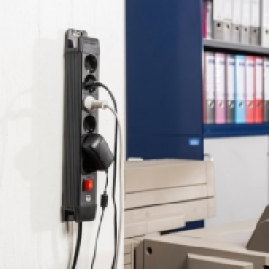 6-fach-Steckdosenleiste 6.99&nbsp;&euro;