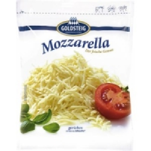 Goldsteig Mozzarella gerieben