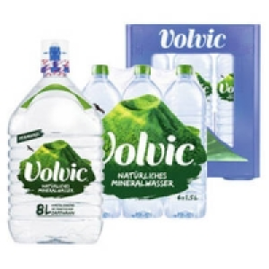Volvic Naturelle, leichtperlig oder Volvic Naturelle 3.33 €