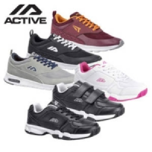 Sport- und Freizeitschuhe 25.95&nbsp;&euro;