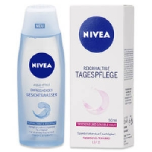 Nivea Feuchtigkeitsspendende Tagescreme, Reichhaltige Tagescreme, Gesi