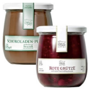 Zum Dorfkrug Rote Gr&uuml;tze oder Pudding