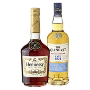 Hennessy Cognac VS oder The Glenlivet Founders Reserve Whisky