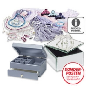 Schmuck und Accessoires