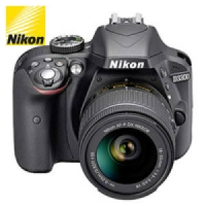 Digitale Spiegelreflexkamera D3300 mit Objektiv (AF-P 18 - 55 mm VR) i 429.00&nbsp;&euro;