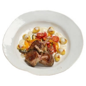 Geschmorte Lammkeule mit Kartoffel-Lauch-Gratin und Endiviensalat 9.99 €