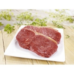 Rumpsteaks portioniert