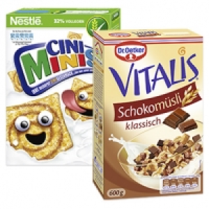 Dr. Oetker Vitalis M&uuml;sli oder Nestl&eacute; Cerealien und weitere Sorten, jed