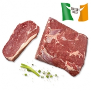 Frisches Irisches Rinderroastbeef oder Rumpsteaks, je 100 g