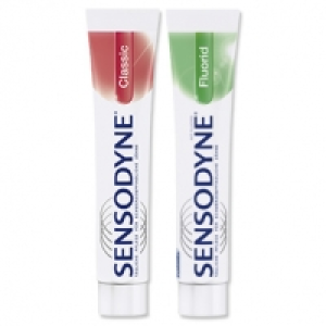 Sensodyne Zahncreme Classic, Fluorid oder Fluorid + Sanftweiss, jede 7 1.69&nbsp;&euro;