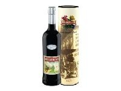 Amaro Braulio Riserva Speciale Kräuterbitter in einer Gesche