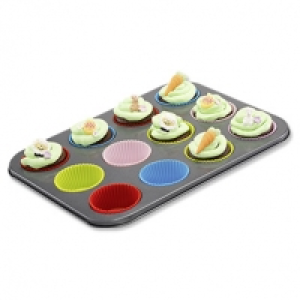 Muffinblech mit 12 Silikon-Muffinf&ouml;rmchen