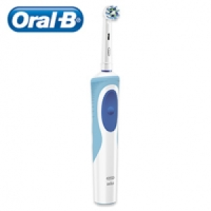 Zahnbürste Vitality CrossAction · 2-min-Timer, je 17.99 €