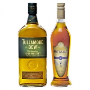 Tullamore Dew Irish Whiskey oder Metaxa 7 Stern 40/40 % Vol., jede 0,7 12.99&nbsp;&euro;