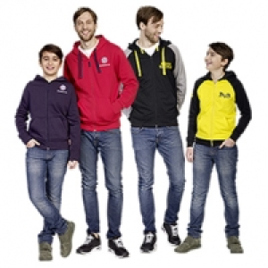 Kapuzensweatjacke, je 39.95 €