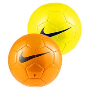 Fu&szlig;ball Gr&ouml;&szlig;e: 5 15.00&nbsp;&euro;