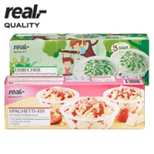 Eisbecher mit Waldmeister-Sahnegeschmack oder Spaghetti-Eis mit feiner