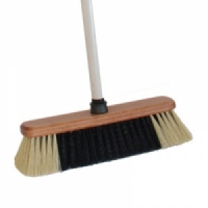 Zimmerbesen 3.99&nbsp;&euro;