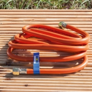 Gasschlauchleitung 3 m 8.99 €
