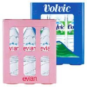 Volvic Naturelle, leichtperlig oder Evian 3.49 €