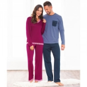 Pyjama 8.99 €