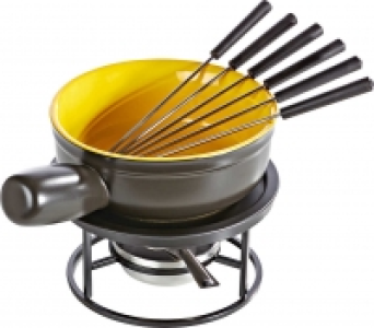 DOMESTIC 20.00 €