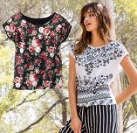 NKD  Damen-T-Shirt mit traumhaftem Blumen-Muster