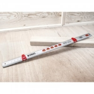 Markierwasserwaage 1 m 6.99 €
