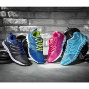 Ultralight-Sportschuhe 12.99 €