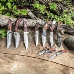 Outdoor-Taschen-/ Fahrtenmesser 9.99 €