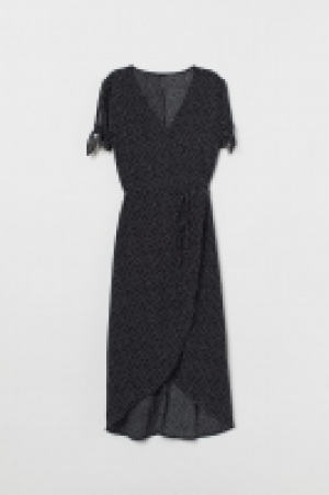  Gemustertes Wickelkleid 17.99 €