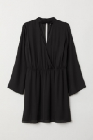  H 14.99 €