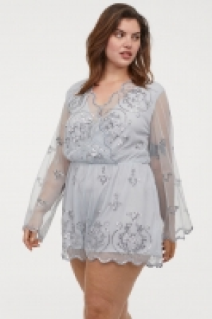 H 23.99 €