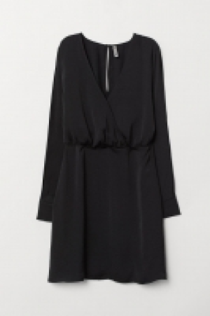  H 7.99 €